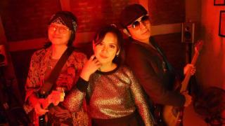 E.A.T Rilis Single "Menyala Abangku" Bersama Gitaris Band Legend Voodoo